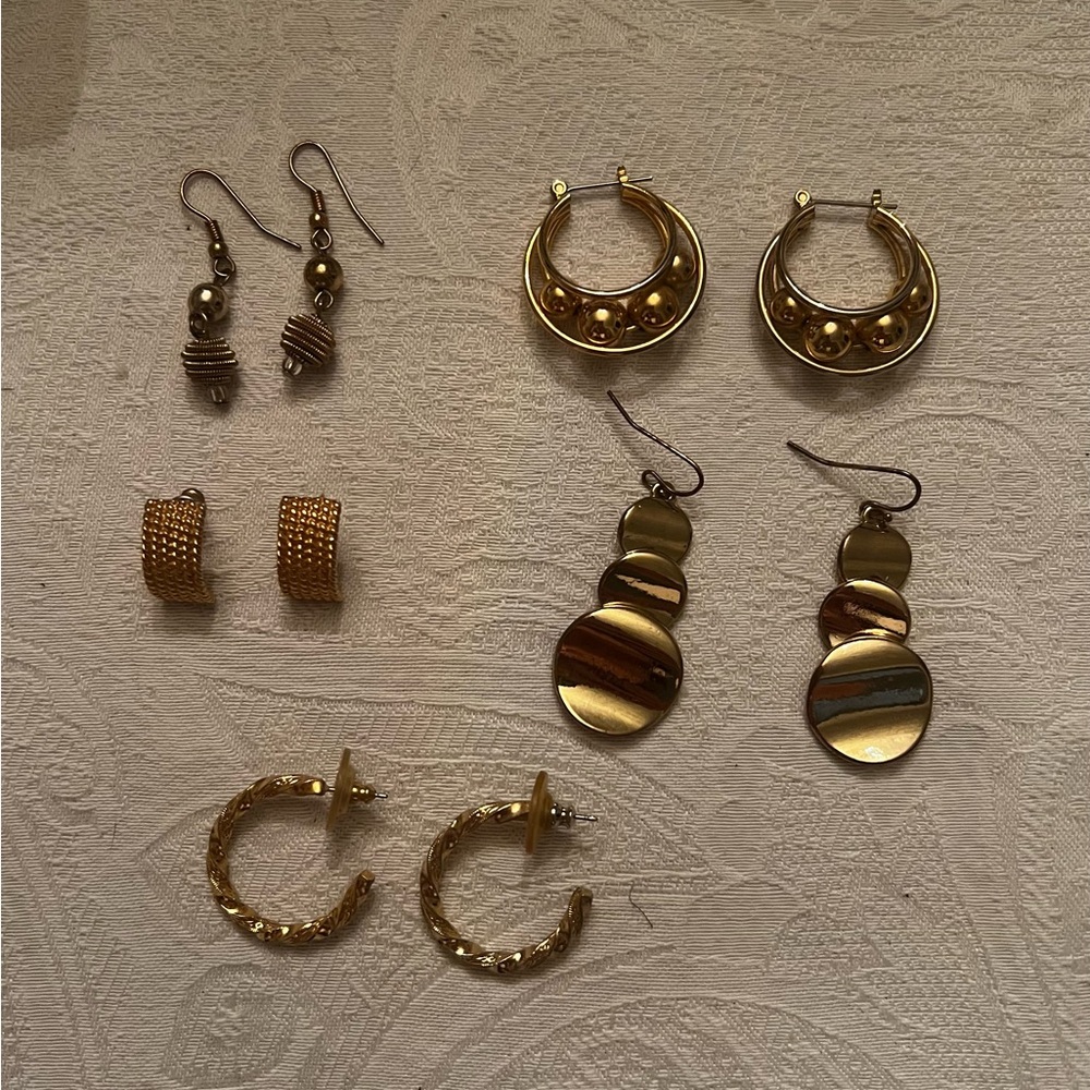 Gold-Toned Earring Set